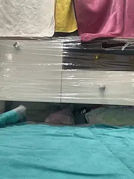 abyusif101099 online show from January 9, 2026, 7:59 am