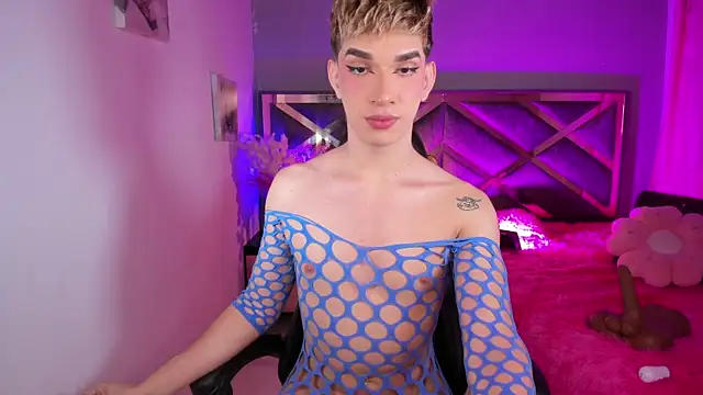 Cherry zayden  online show from July 21, 2026, 9:49 pm