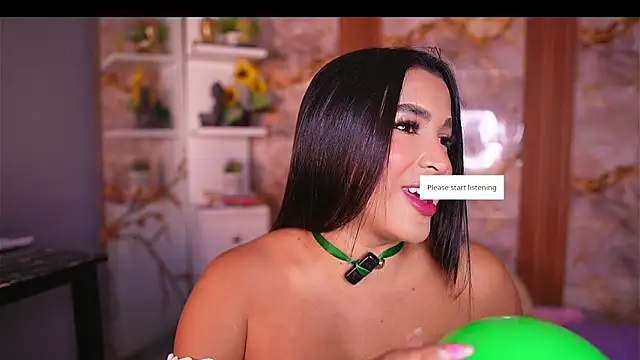 zoey-fox online show from March 19, 2026, 12:32 am