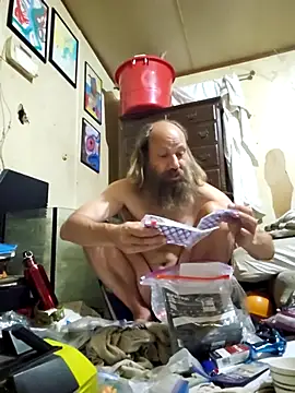 Beyond1978 online show from April 3, 2026, 5:25 am