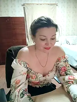 VselenaSun402 online show from November 14, 2025, 11:36 am