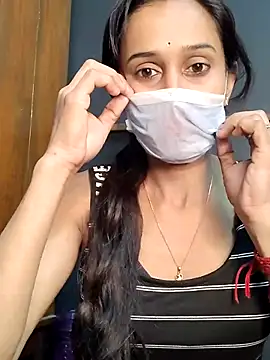 Oleevia online show from February 14, 2026, 8:47 am