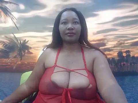 Snapshot of chubbydoll122 chatting on June 4, 2026, 5:23 am chubbydoll122 online show from June 4, 2026, 5:23 am