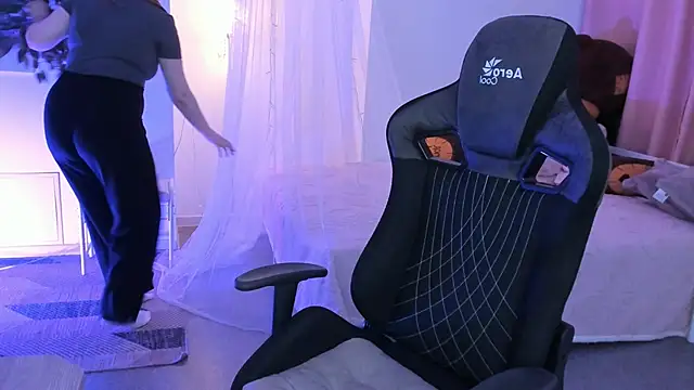 Snapshot of KellyPoter chatting on February 24, 2026, 10:05 am KellyPoter online show from February 24, 2026, 10:05 am