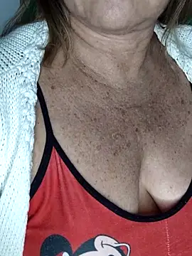 Kasandra Ho online show from October 15, 2025, 2:10 am