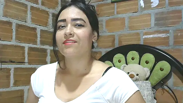 Snapshot of samanthaPuxy chatting on February 23, 2026, 5:52 am samanthaPuxy online show from February 23, 2026, 5:52 am