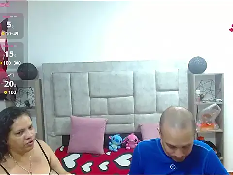 Candy and Jh0n online show from March 24, 2026, 7:47 pm