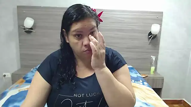 Candy and Jh0n online show from January 12, 2026, 7:31 pm