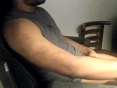 bigdomdaddy4bitch online show from July 16, 2026, 8:06 pm