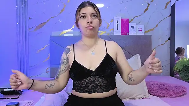 agatha 97  online show from April 25, 2026, 1:41 pm