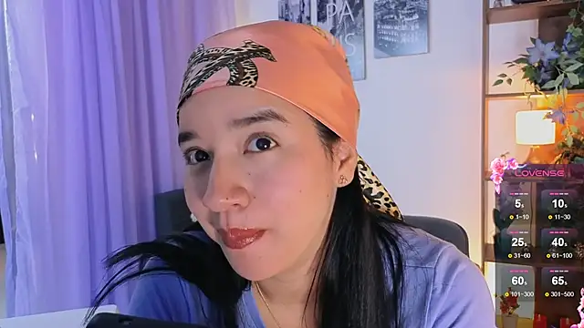 emilyrouxe online show from September 18, 2025, 2:31 pm