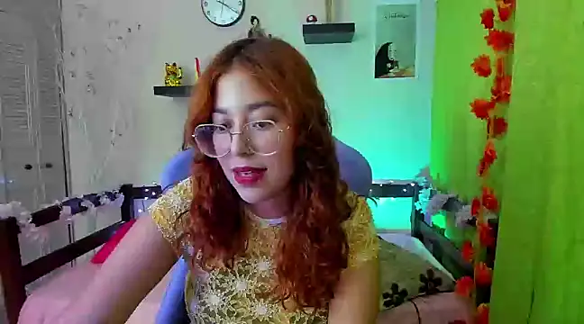  Moon Johnson online show from February 11, 2025, 11:22 pm