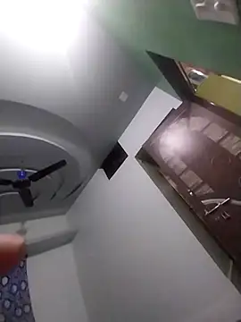 sudhastriper online show from September 13, 2025, 6:41 pm