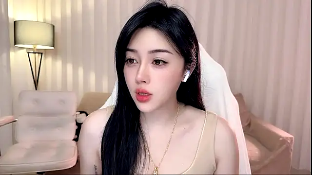 K-moumou online show from April 23, 2026, 3:57 pm