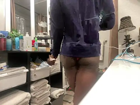 Backshort11 online show from March 15, 2026, 9:11 pm