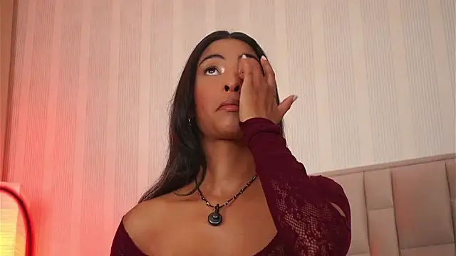 GabyRios online show from June 18, 2026, 6:13 pm