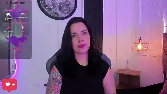 tatiana sc online show from September 16, 2025, 1:34 pm