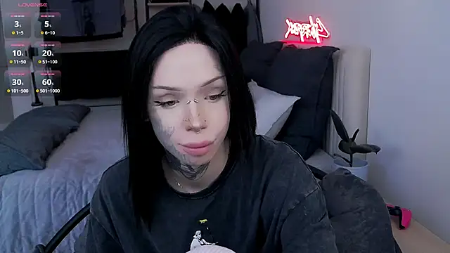 Tanya M online show from May 8, 2026, 2:54 pm