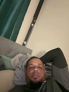 kelin17 online show from March 18, 2025, 9:43 pm