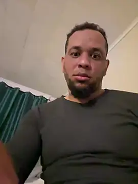 kelin17 online show from March 17, 2025, 7:26 pm