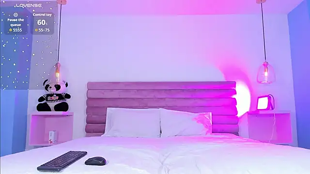 AbyCooper online show from November 2, 2025, 12:21 pm