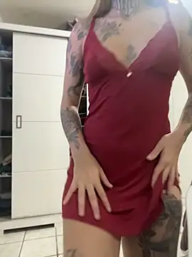 hotskinny1 online show from May 6, 2026, 7:51 pm