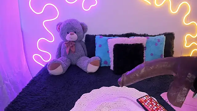 Isa belaa online show from November 26, 2025, 9:26 pm