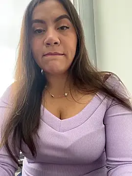 Snapshot of Iam__Cristal chatting on June 9, 2026, 10:11 pm Iam Cristal online show from June 9, 2026, 10:11 pm