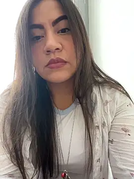 Iam  Cristal online show from April 29, 2026, 10:49 pm