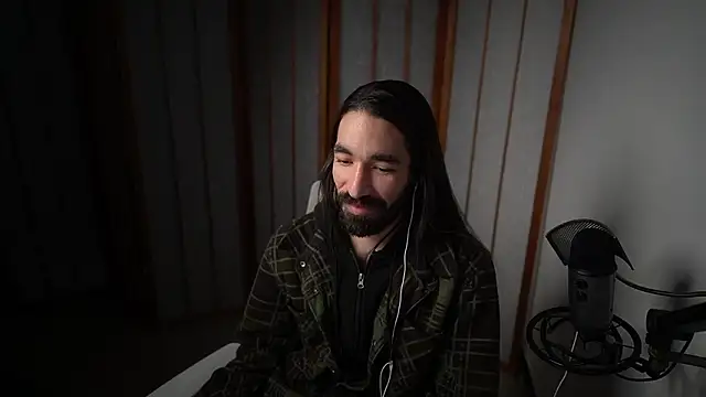 Snapshot of Your_Ice_cream chatting on February 15, 2026, 11:14 pm Your Ice cream online show from February 15, 2026, 11:14 pm