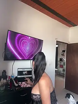 paisitahot1975 online show from March 22, 2025, 3:42 pm