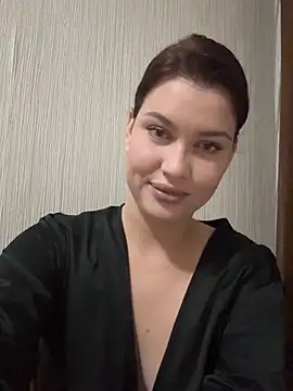 Snapshot of KikiWatson chatting on October 9, 2025, 3:01 pm KikiWatson online show from October 9, 2025, 3:01 pm