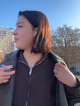 Snapshot of KikiWatson chatting on November 17, 2025, 7:01 am KikiWatson online show from November 17, 2025, 7:01 am