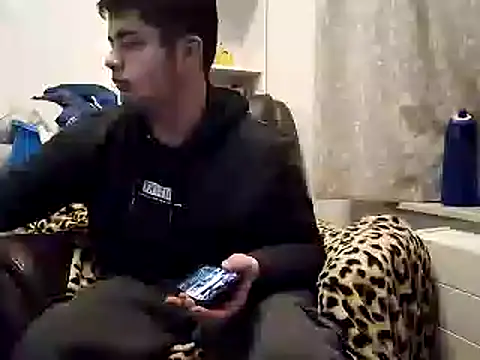 joystick2006 online show from January 12, 2025, 7:31 pm