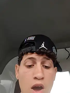 Snapshot of LatinBoysxxx chatting on November 6, 2025, 1:59 pm LatinBoysxxx online show from November 6, 2025, 1:59 pm