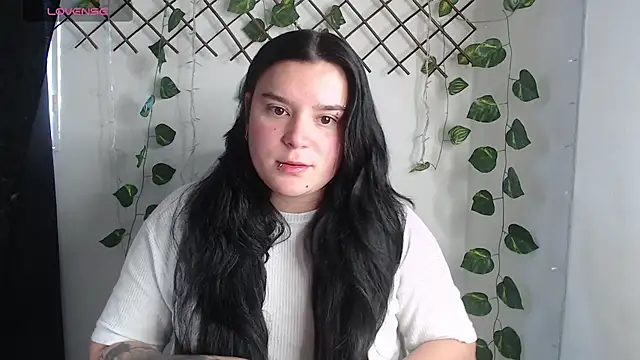 Nika 1  online show from July 26, 2026, 9:32 pm
