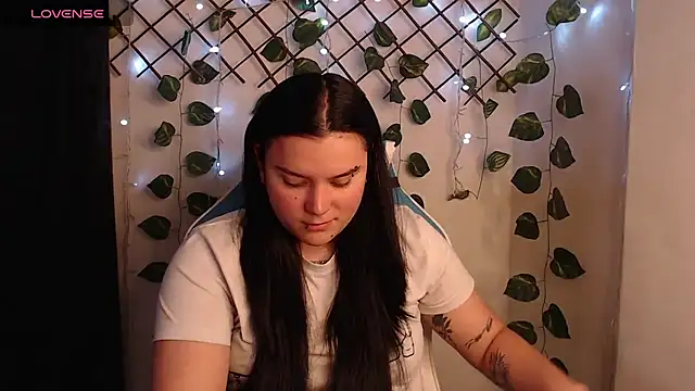 Nika 1  online show from April 25, 2026, 3:42 am