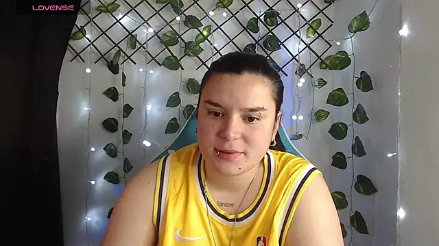 Nika 1  online show from August 10, 2026, 12:39 am
