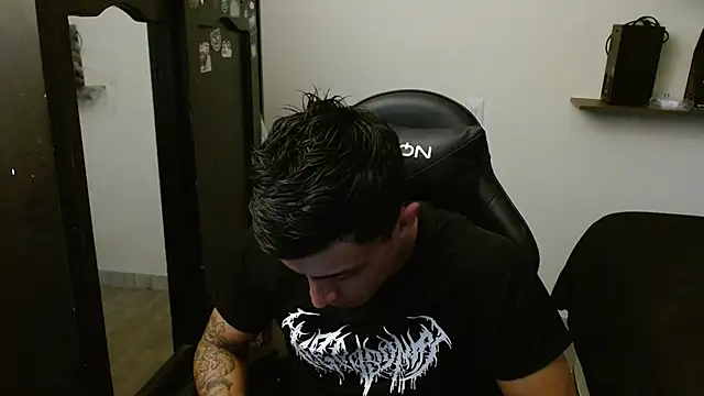 Snapshot of kv___xxx_ chatting on February 24, 2026, 8:31 pm kv xxx online show from February 24, 2026, 8:31 pm