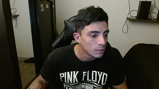 Snapshot of kv___xxx_ chatting on February 19, 2026, 4:53 am kv xxx online show from February 19, 2026, 4:53 am