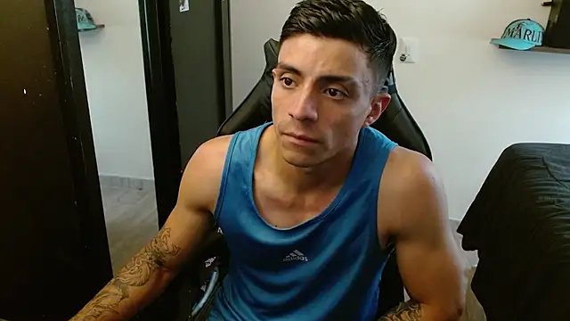 Snapshot of kv___xxx_ chatting on February 5, 2026, 8:37 pm kv xxx online show from February 5, 2026, 8:37 pm