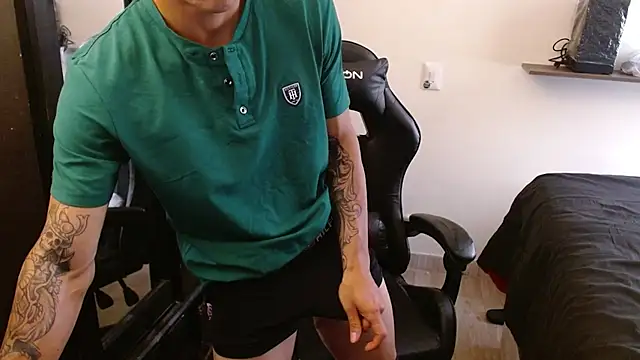 Snapshot of kv___xxx_ chatting on February 12, 2026, 9:25 pm kv xxx online show from February 12, 2026, 9:25 pm