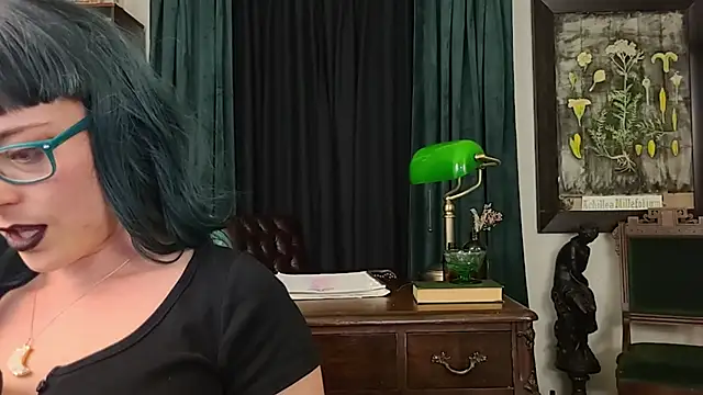 Snapshot of vesperjadex chatting on December 9, 2024, 3:07 am vesperjadex online show from December 9, 2024, 3:07 am