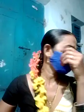 mayasri79 online show from March 1, 2025, 2:23 pm