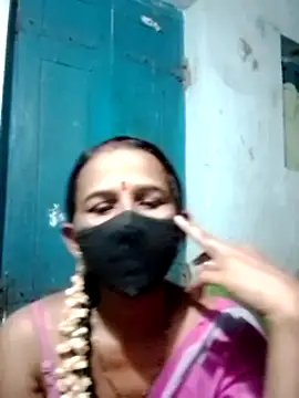 mayasri79 online show from March 10, 2025, 10:28 am