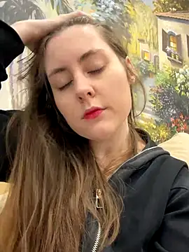 Topvi  online show from December 5, 2025, 10:03 am