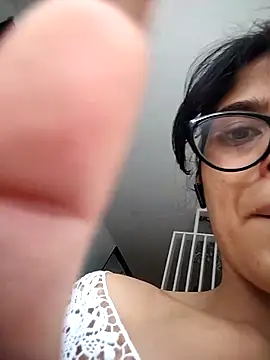 AlessiaVal  online show from March 14, 2026, 4:35 pm