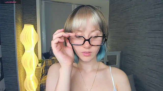 EthalBuffkin online show from July 10, 2026, 7:14 pm