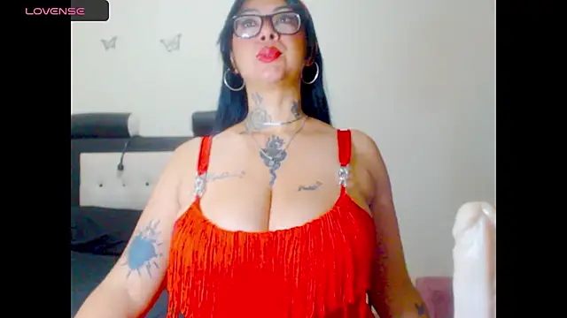 Snapshot of Saloome- chatting on August 7, 2026, 11:11 pm Saloome- online show from August 7, 2026, 11:11 pm