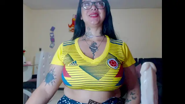 Snapshot of Saloome- chatting on July 3, 2026, 11:22 pm Saloome- online show from July 3, 2026, 11:22 pm
